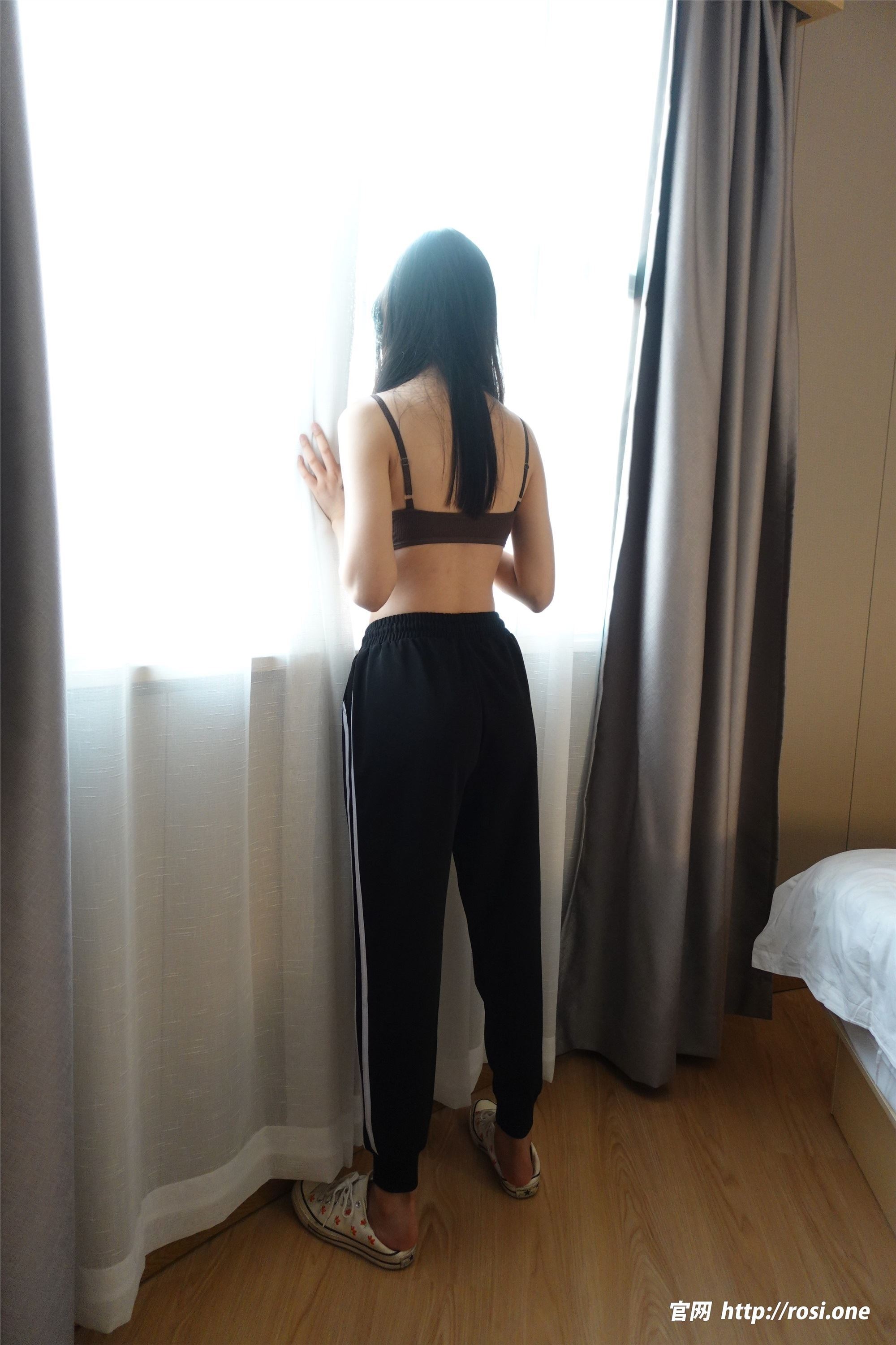 ROSI写真 2023.03.20 NO.4123